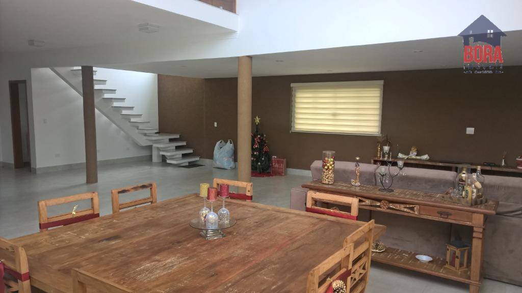 Casa à venda com 5 quartos, 800m² - Foto 18