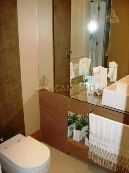 Apartamento à venda com 3 quartos, 269m² - Foto 14