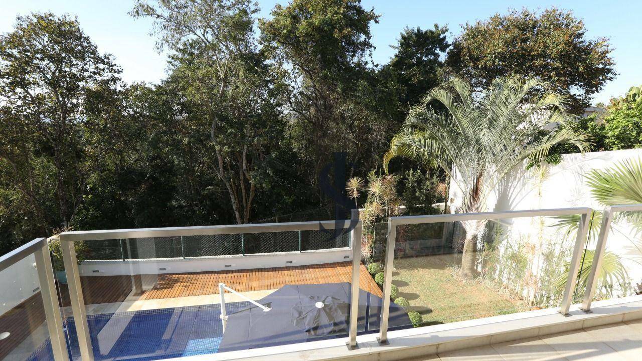 Casa à venda com 4 quartos, 385m² - Foto 13