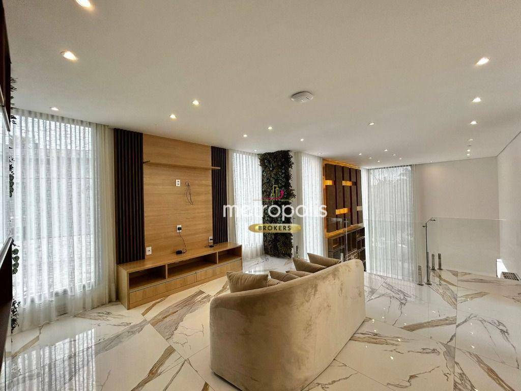 Sobrado à venda com 6 quartos, 607m² - Foto 19