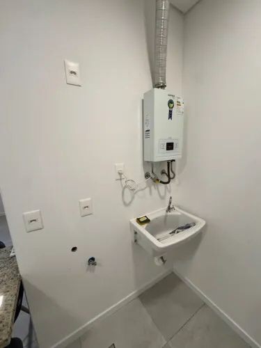 Apartamento para alugar com 1 quarto, 75m² - Foto 5
