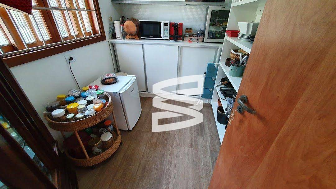 Casa à venda com 5 quartos, 300m² - Foto 38