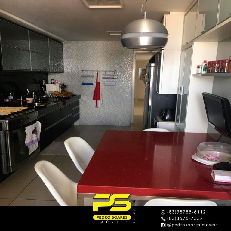 Apartamento à venda com 4 quartos, 212m² - Foto 2