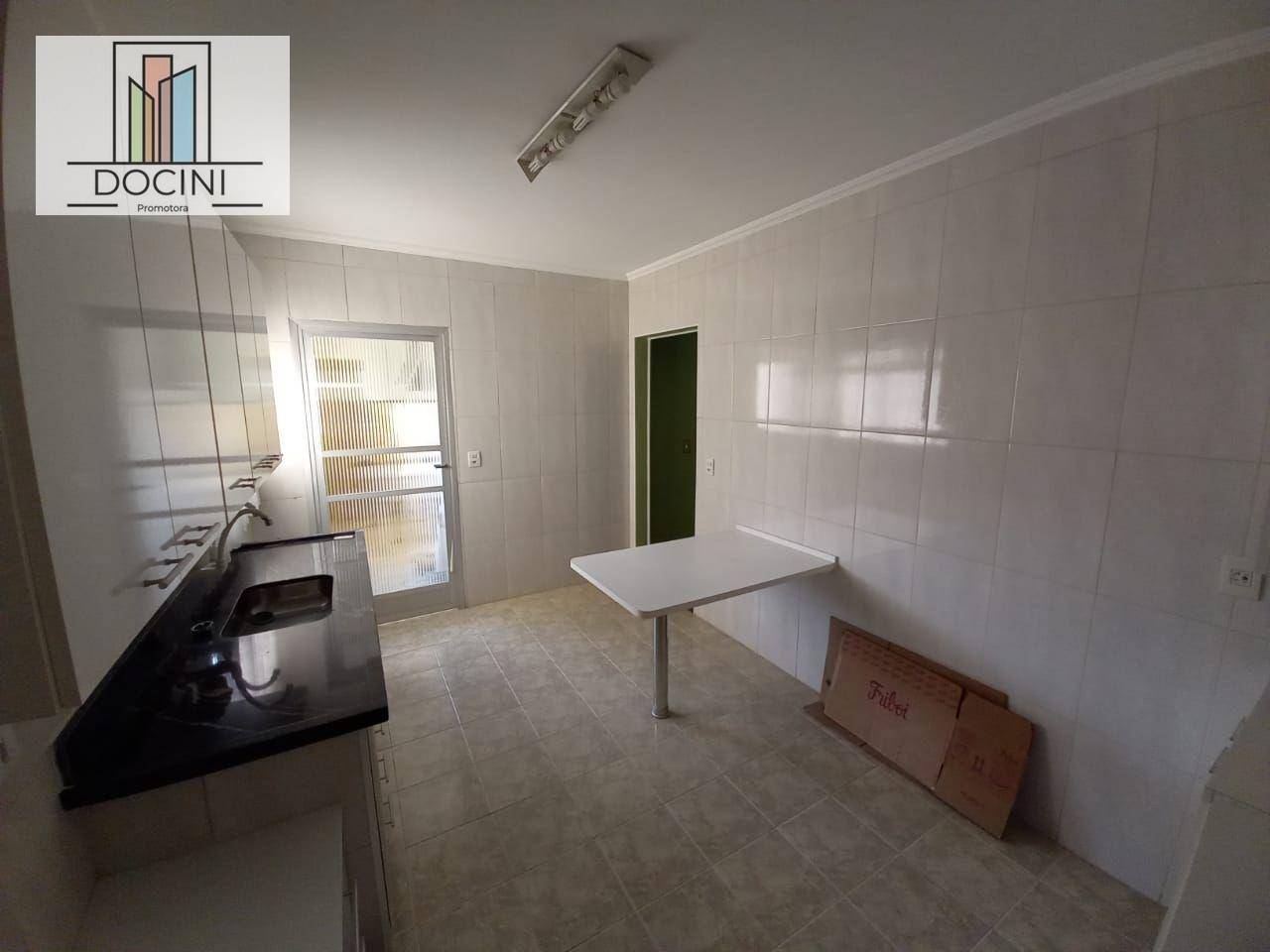 Apartamento à venda com 3 quartos, 100m² - Foto 1