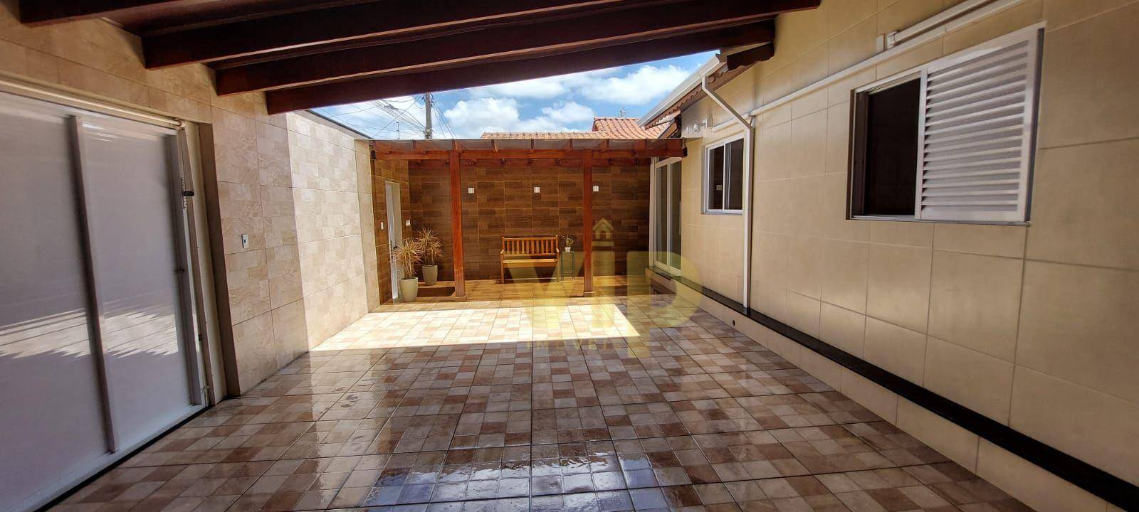 Casa à venda com 2 quartos, 180m² - Foto 23