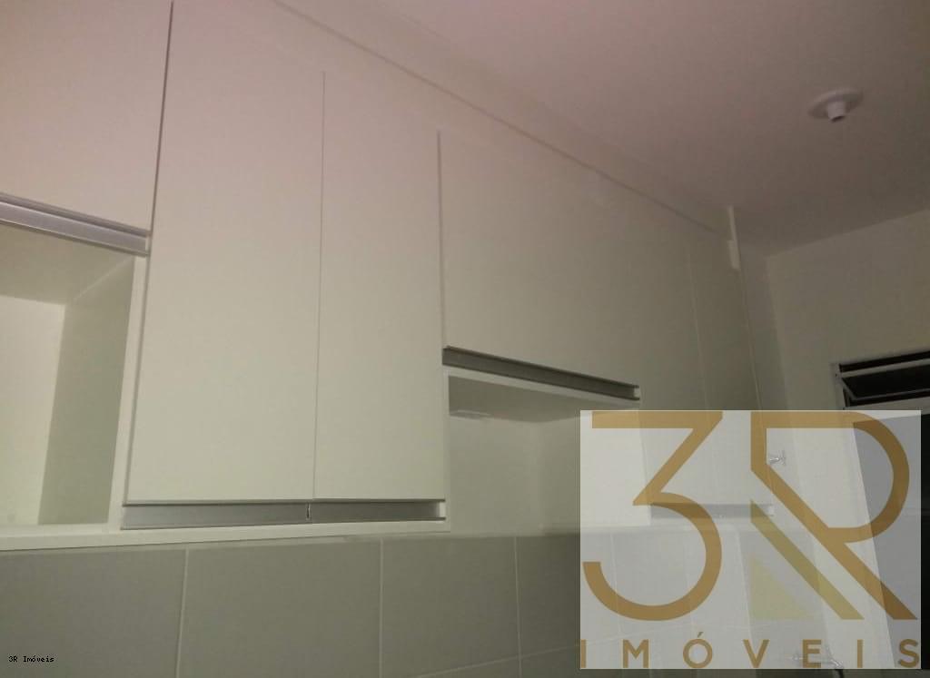 Apartamento à venda com 1 quarto, 49m² - Foto 7