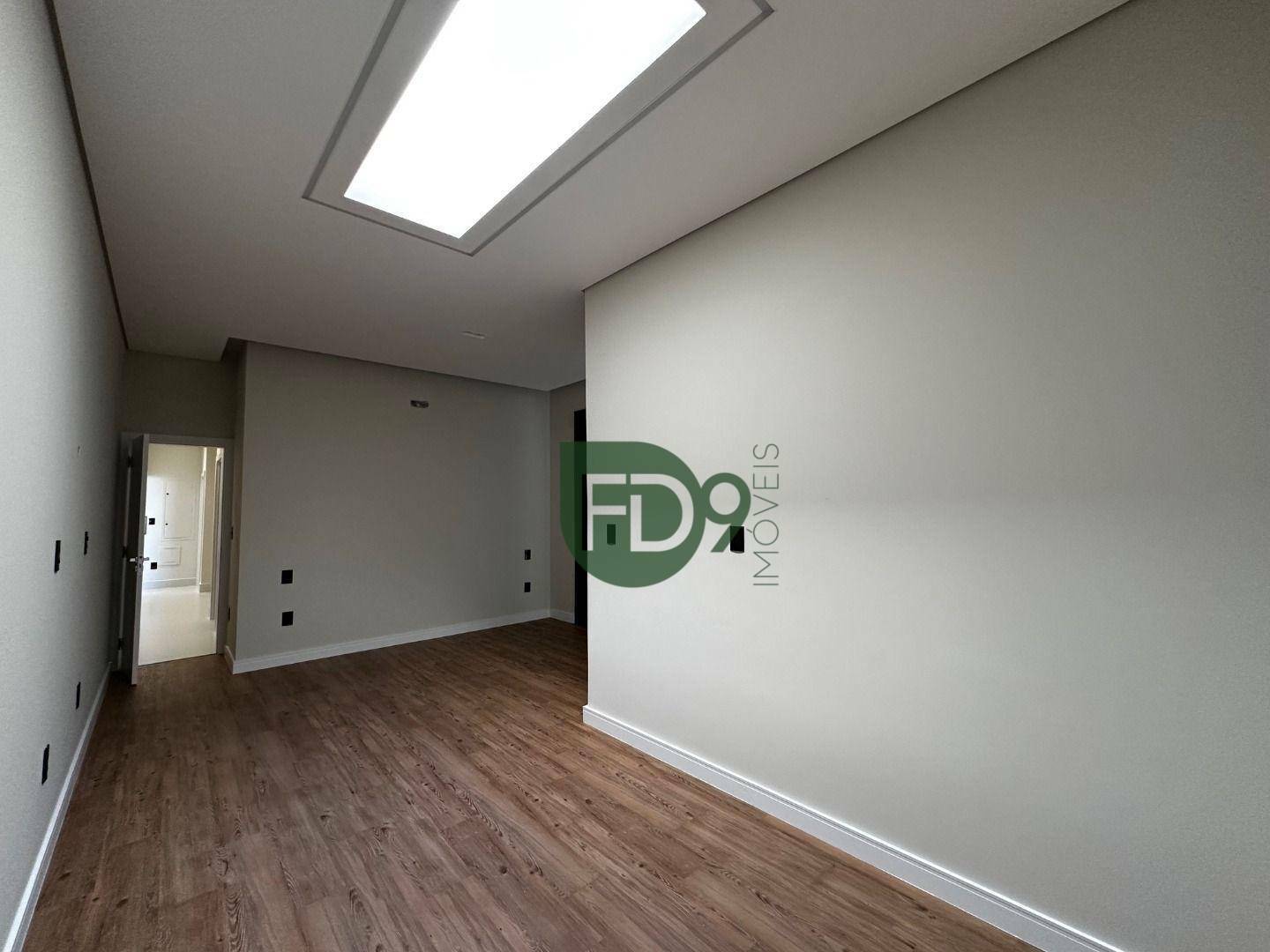 Casa de Condomínio à venda com 3 quartos, 201m² - Foto 31