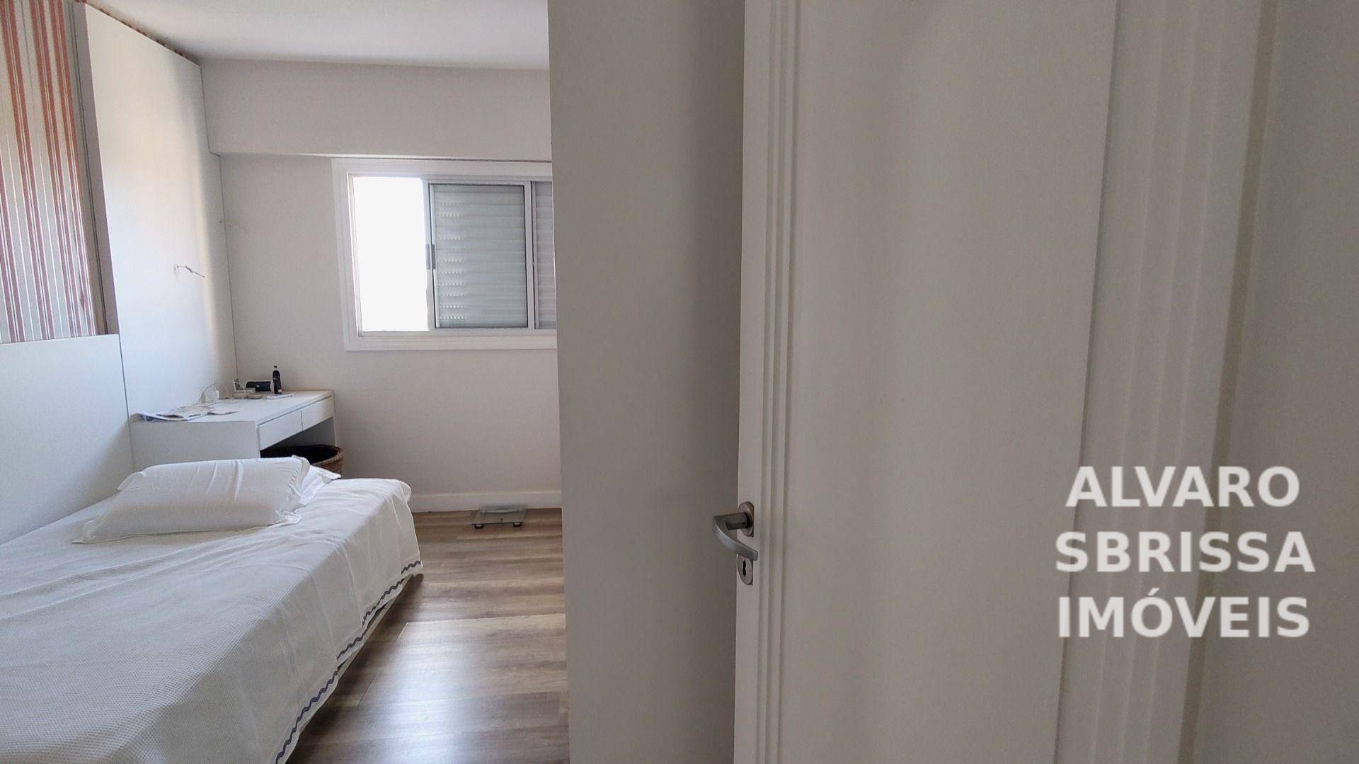 Apartamento à venda com 3 quartos, 134m² - Foto 15