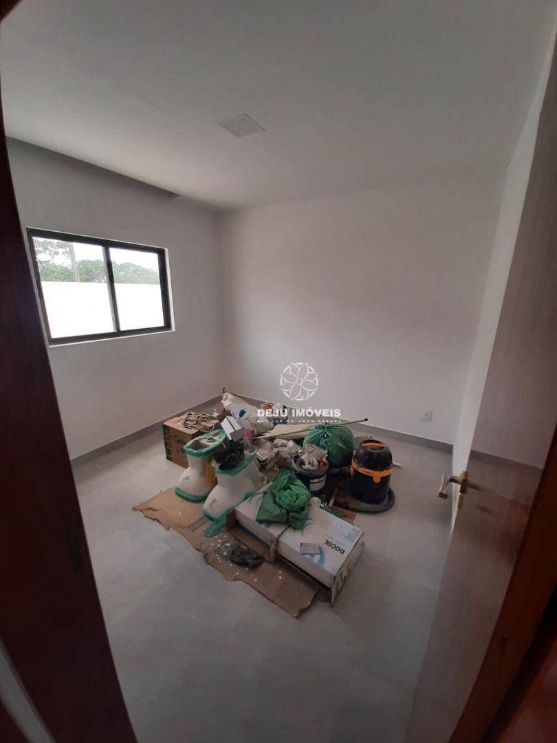 Casa à venda com 3 quartos, 100m² - Foto 6