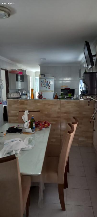 Casa à venda com 3 quartos, 180m² - Foto 15