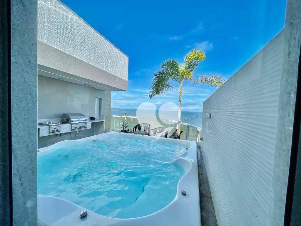 Cobertura para alugar com 3 quartos, 220m² - Foto 4
