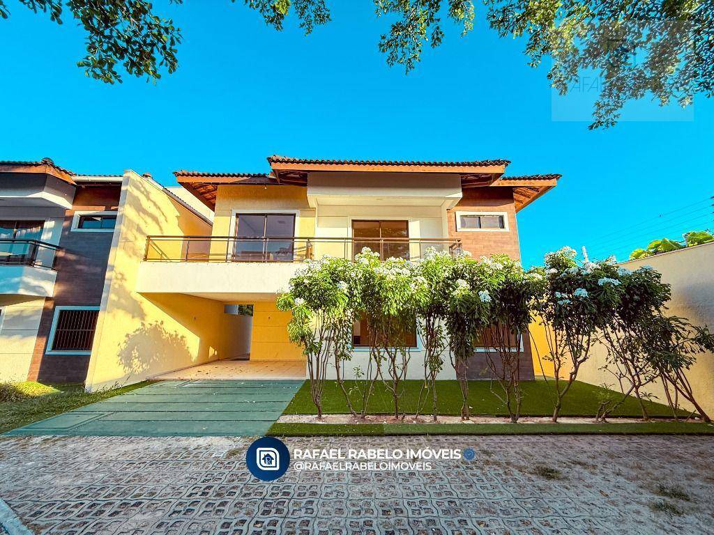 Casa de Condomínio à venda com 5 quartos, 181m² - Foto 1