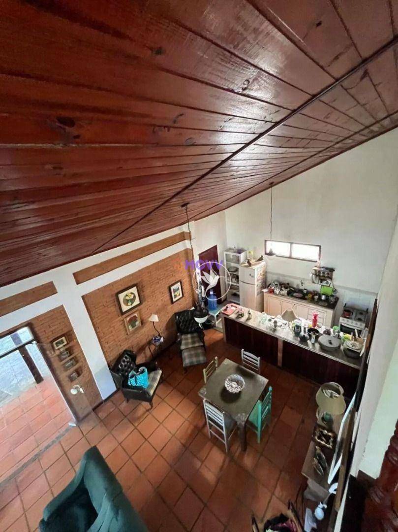 Casa de Condomínio à venda com 4 quartos, 280m² - Foto 15