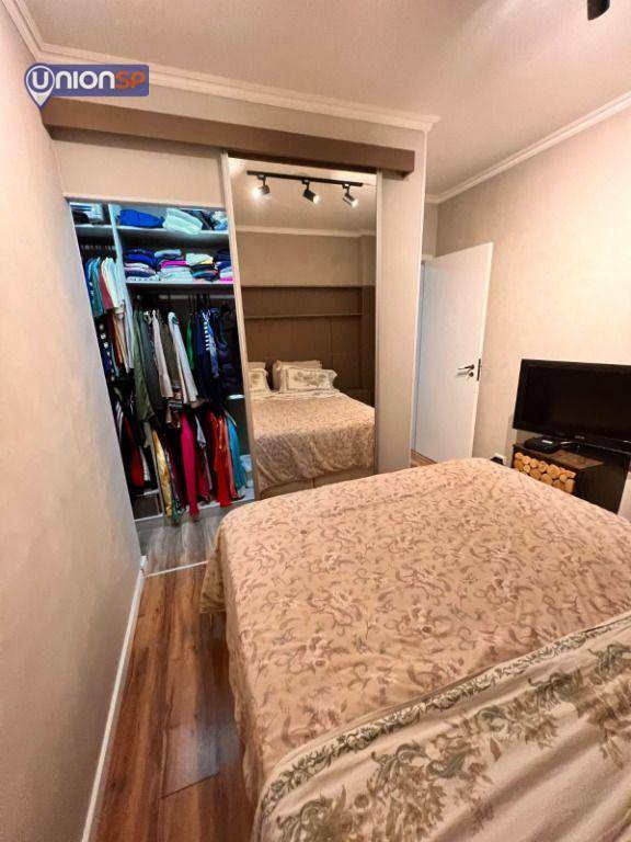 Apartamento à venda com 3 quartos, 134m² - Foto 9