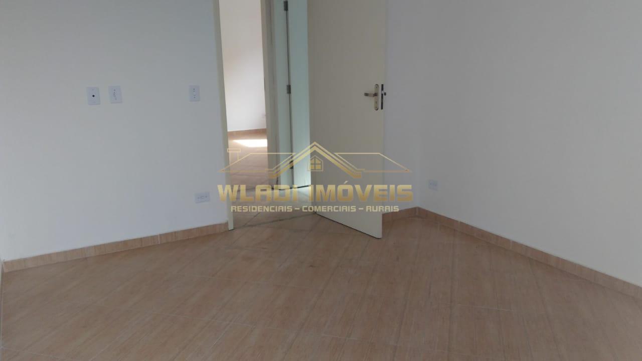 Casa à venda com 3 quartos, 80m² - Foto 15