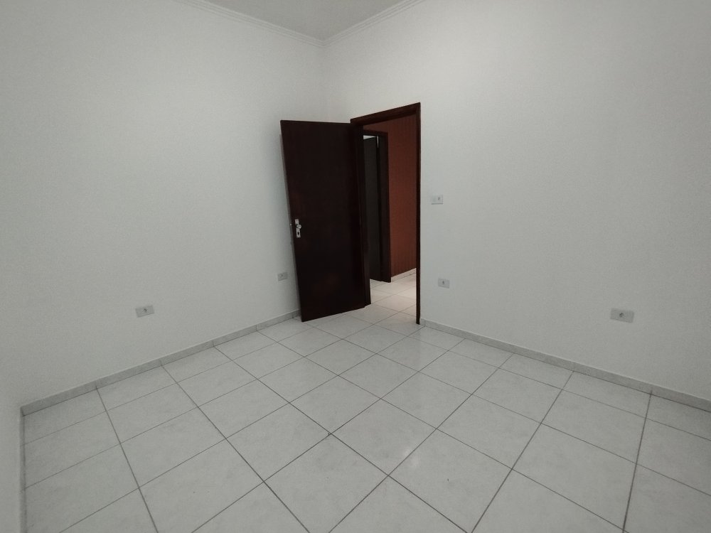 Casa à venda com 3 quartos, 145m² - Foto 14