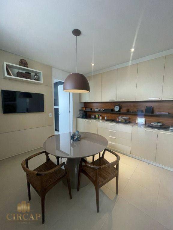 Apartamento à venda com 4 quartos, 493m² - Foto 14