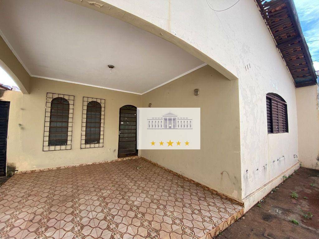 Casa à venda com 3 quartos, 180m² - Foto 3