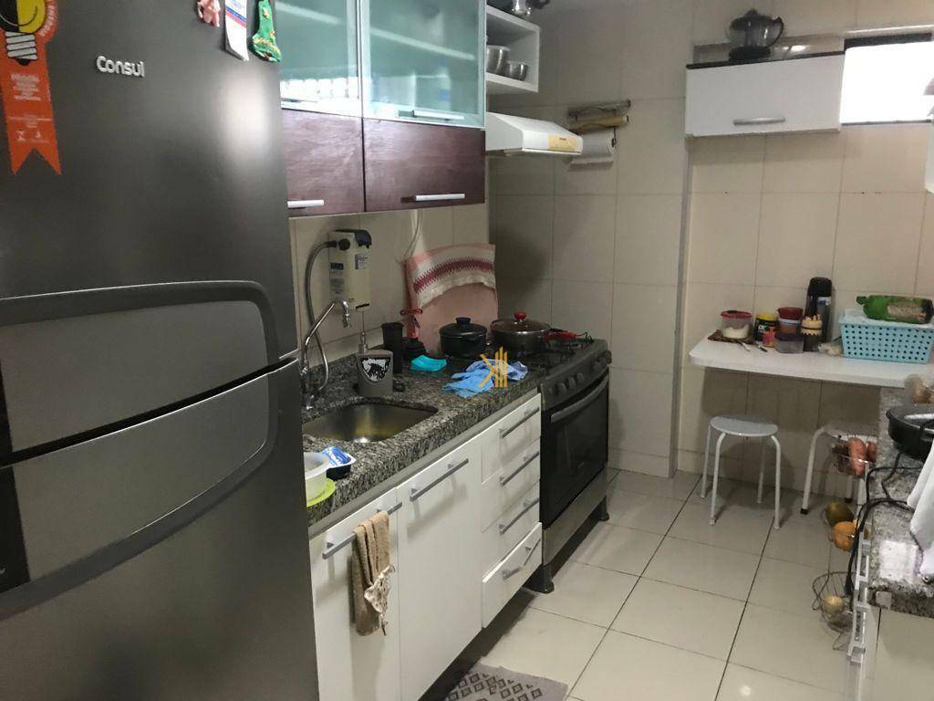 Apartamento à venda com 3 quartos, 72m² - Foto 19