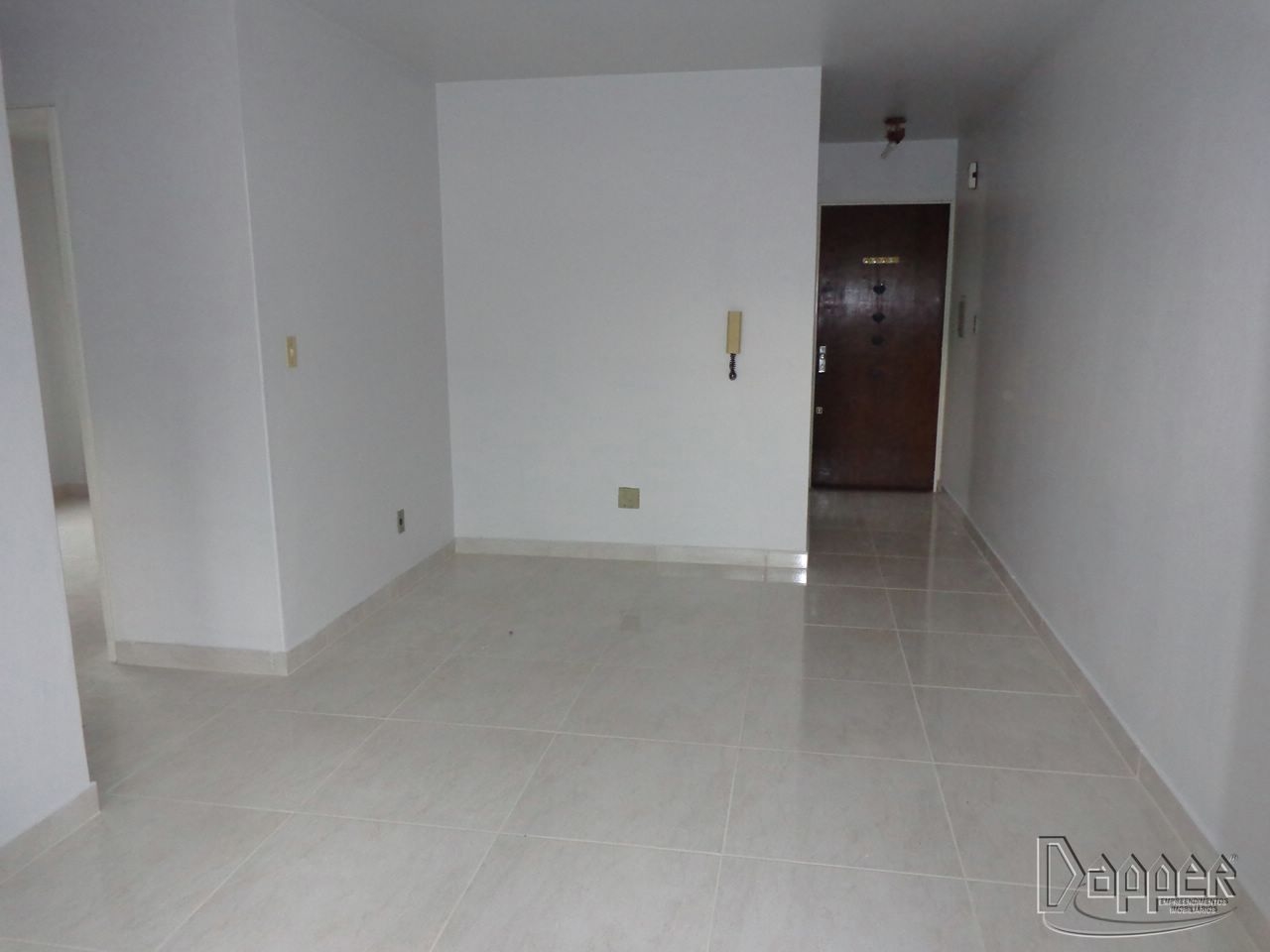 Apartamento para alugar com 2 quartos, 65m² - Foto 4