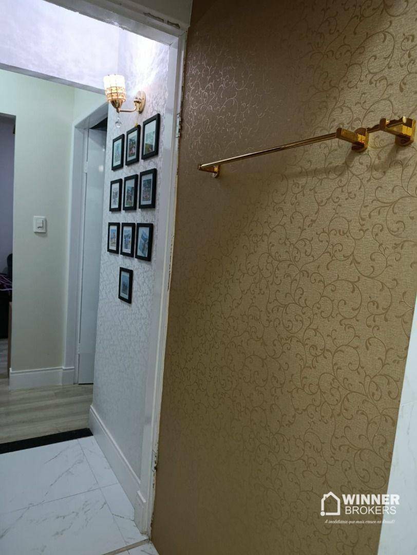 Casa à venda com 2 quartos, 90m² - Foto 11