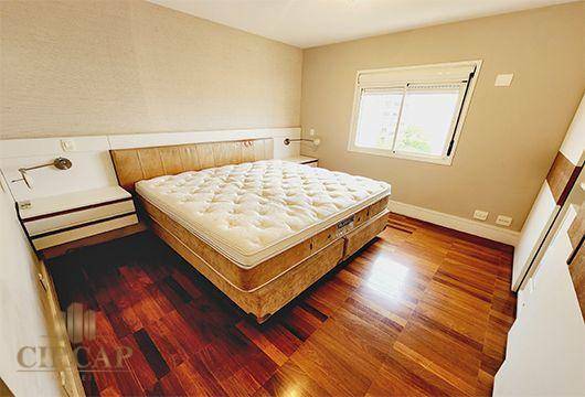 Apartamento à venda com 4 quartos, 198m² - Foto 12