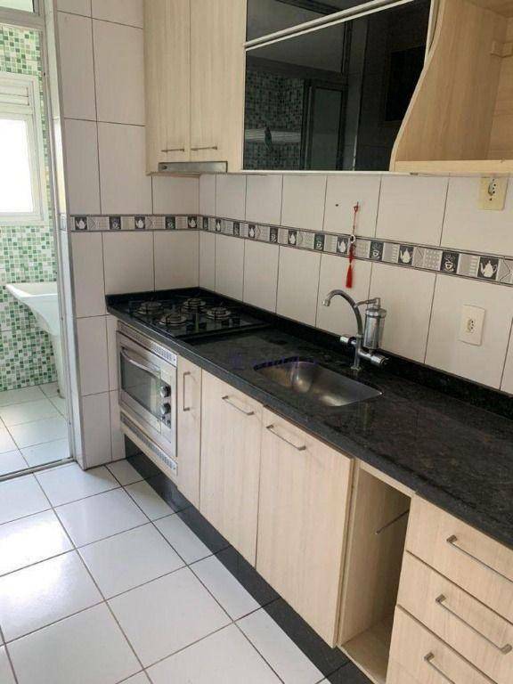 Apartamento à venda com 2 quartos, 50m² - Foto 3