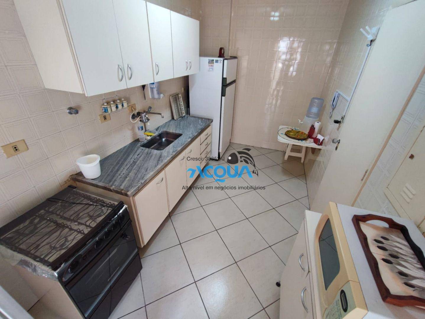 Apartamento à venda com 1 quarto, 60m² - Foto 4