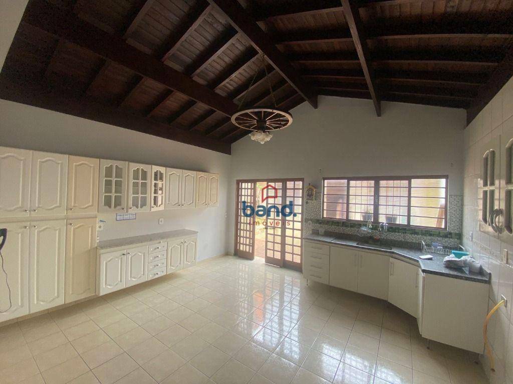 Casa à venda e aluguel com 2 quartos, 180m² - Foto 11