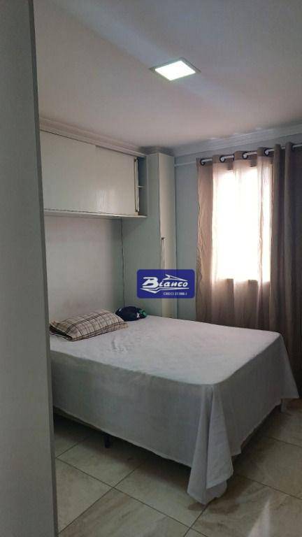 Apartamento à venda com 2 quartos, 55m² - Foto 12