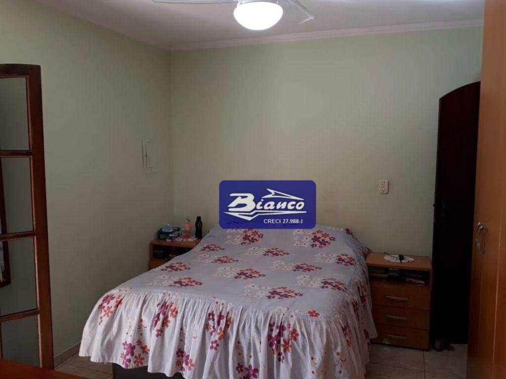 Sobrado à venda com 3 quartos, 305m² - Foto 22