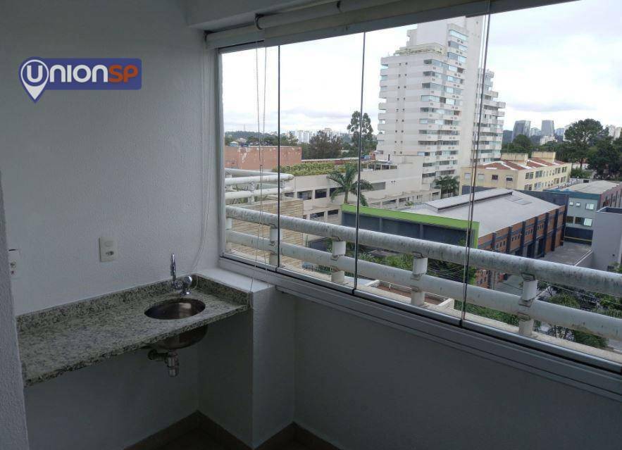 Apartamento à venda com 1 quarto, 45m² - Foto 2