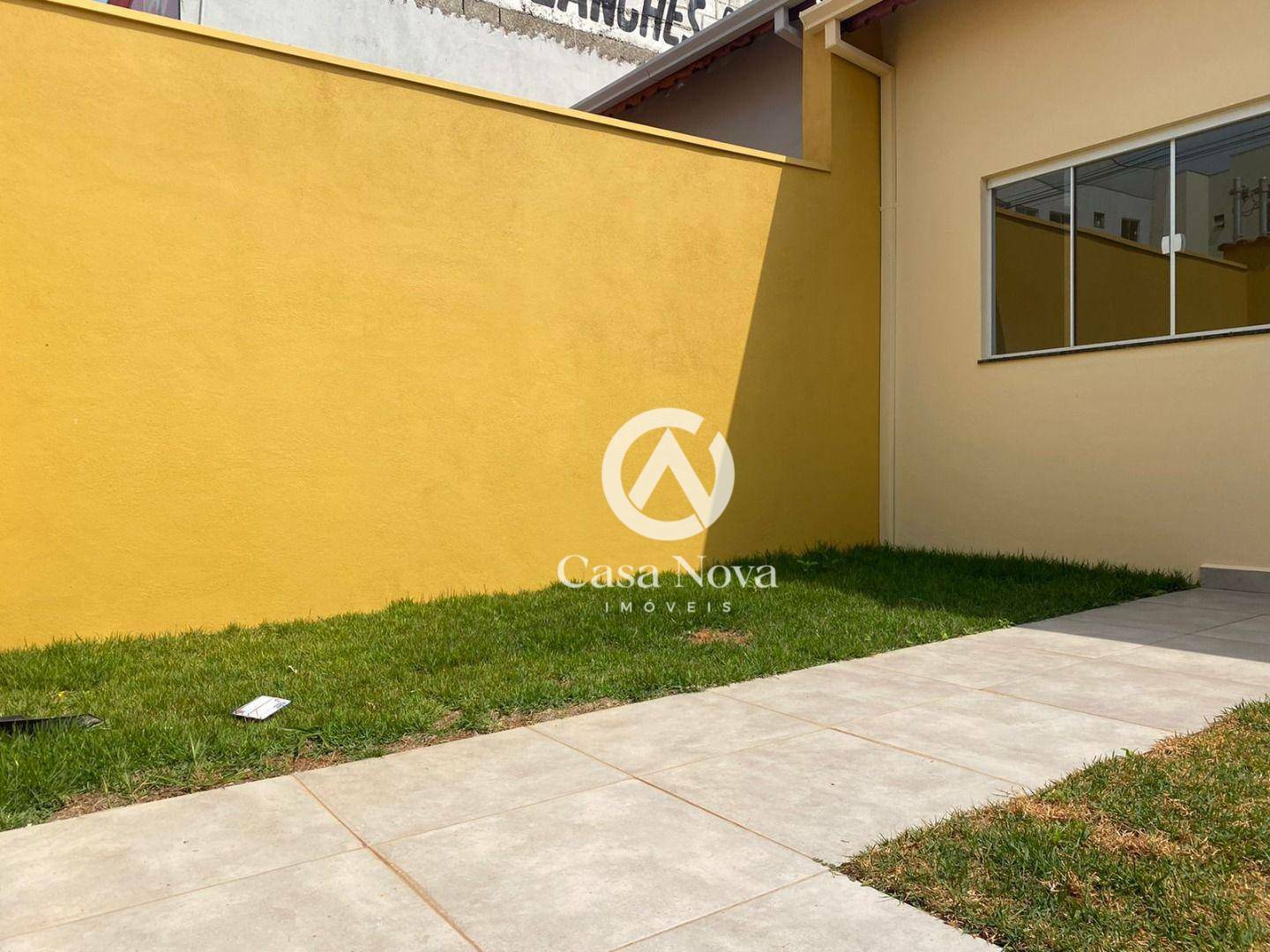 Casa à venda com 2 quartos, 67m² - Foto 5