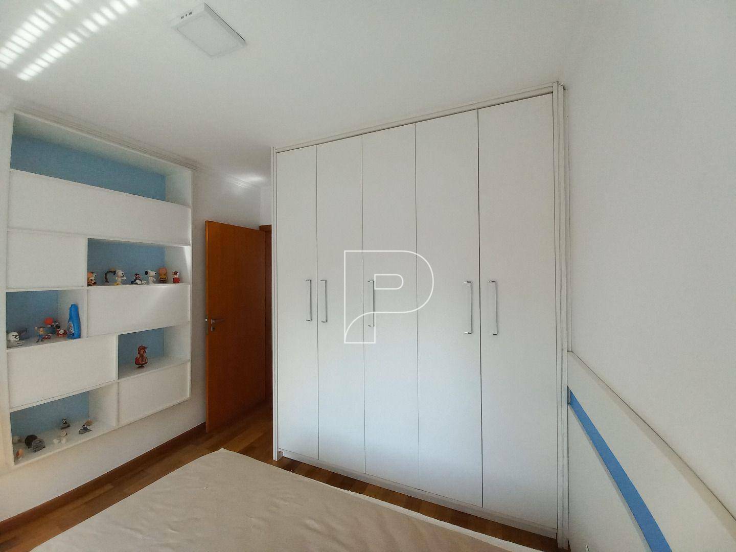 Casa de Condomínio à venda com 4 quartos, 380m² - Foto 39