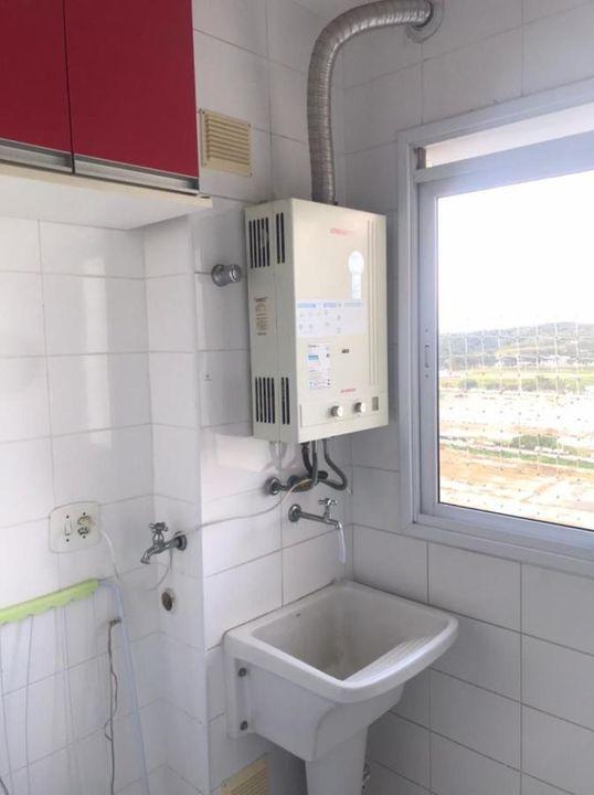 Apartamento à venda com 3 quartos, 70m² - Foto 2