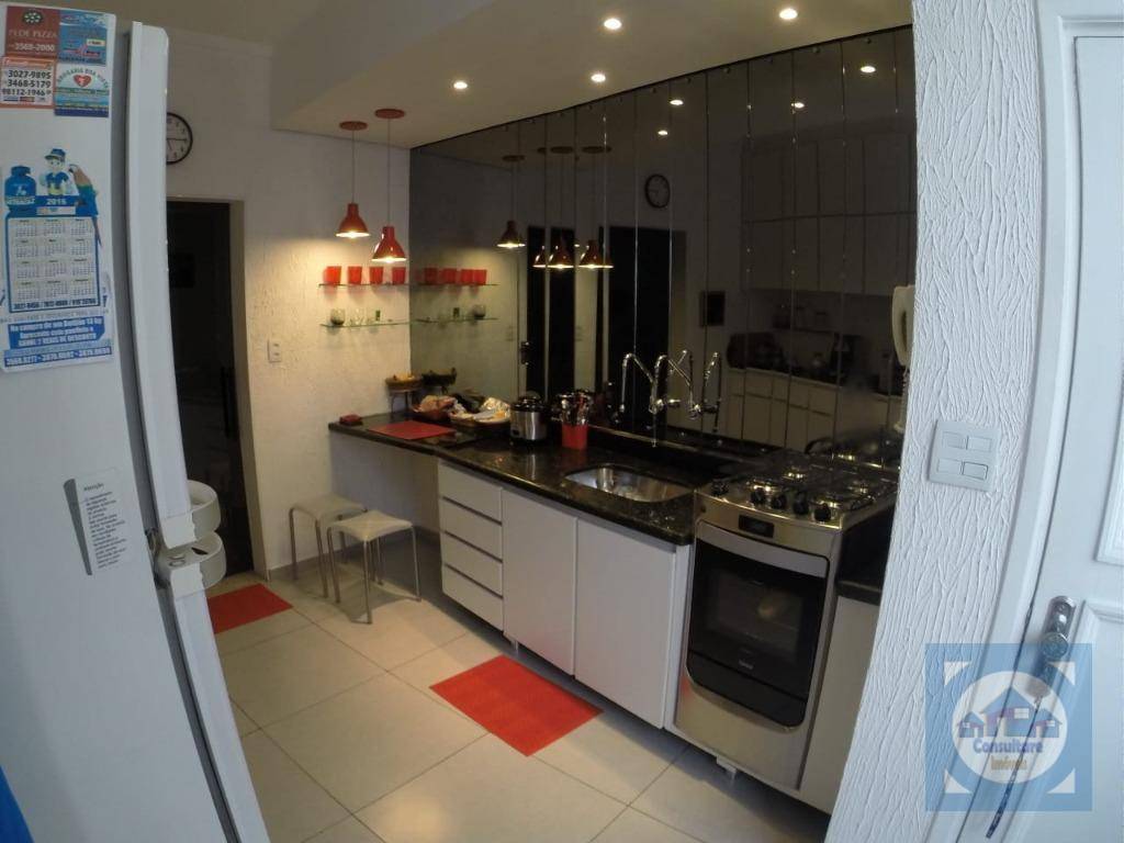 Apartamento à venda com 3 quartos, 180m² - Foto 17