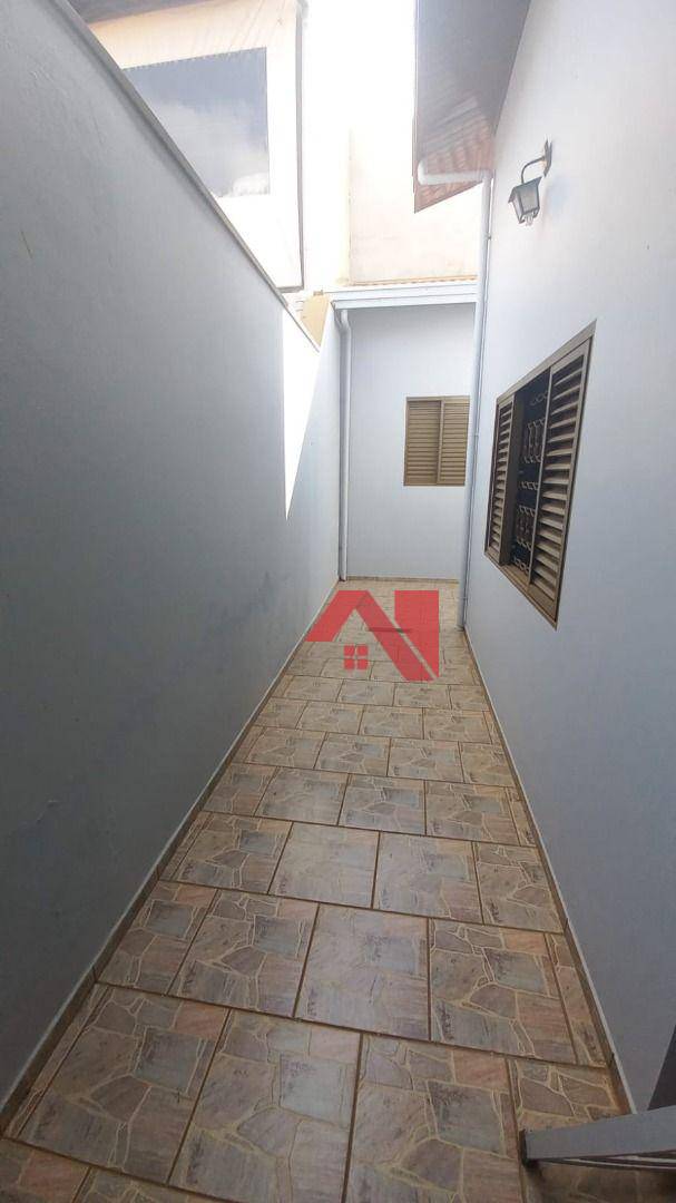 Sobrado à venda com 3 quartos, 240m² - Foto 12