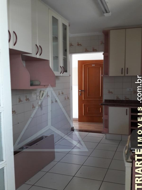 Apartamento para alugar com 3 quartos, 79m² - Foto 17