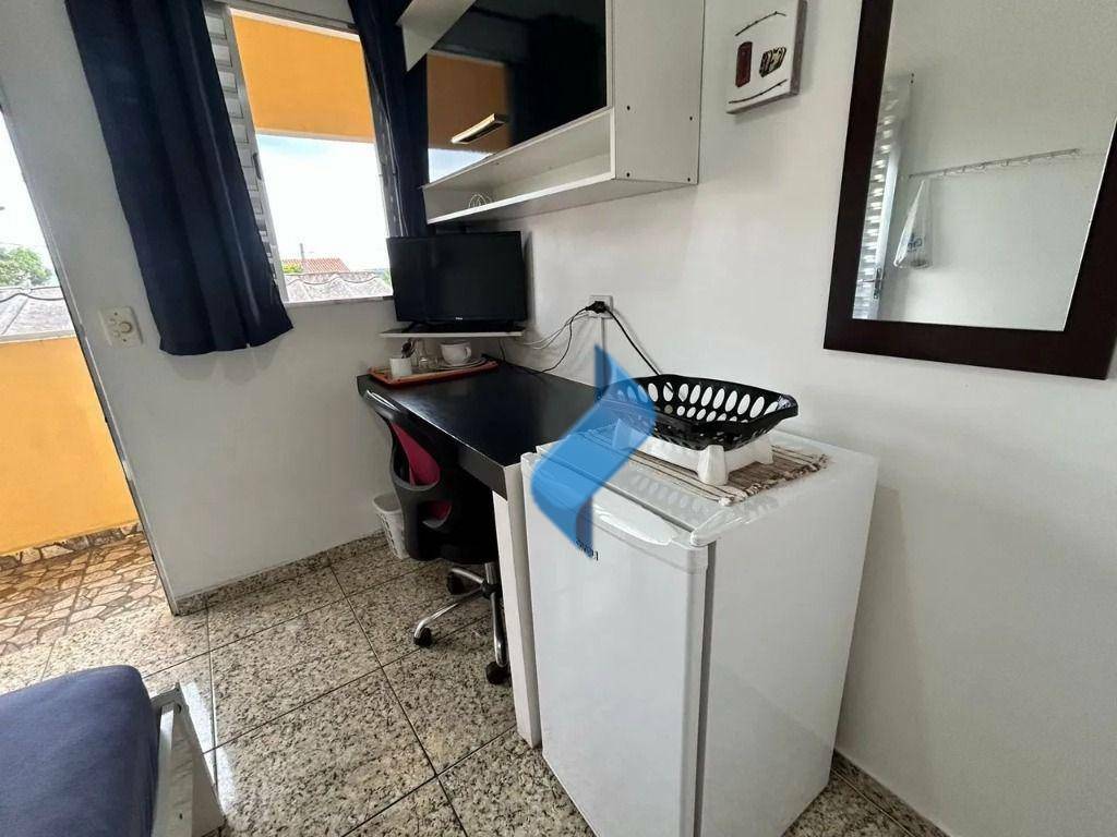 Casa à venda com 3 quartos, 204m² - Foto 17