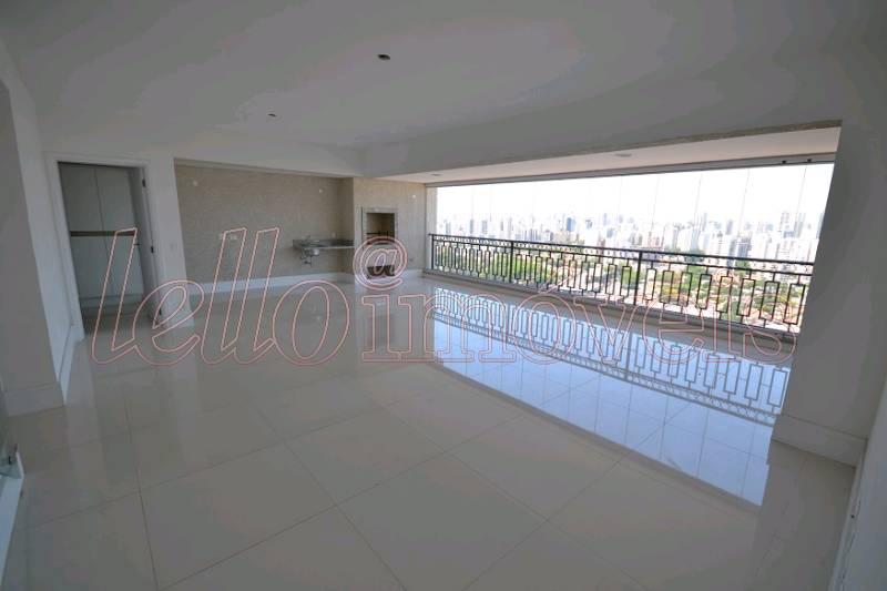 Apartamento para alugar com 3 quartos, 158m² - Foto 2