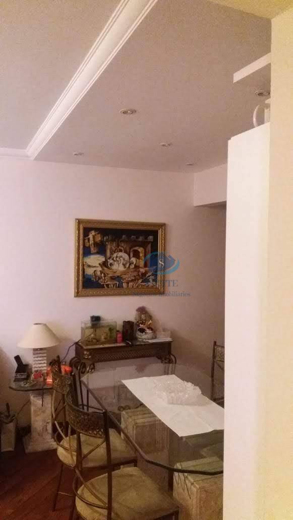 Apartamento à venda com 2 quartos, 60m² - Foto 26