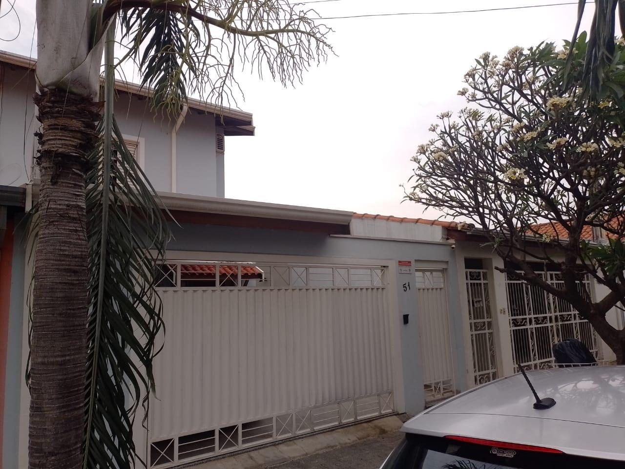 Casa à venda com 3 quartos, 166m² - Foto 2