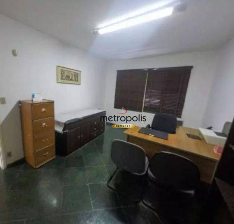 Sobrado para alugar com 5 quartos, 168m² - Foto 8