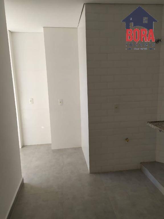 Apartamento à venda com 3 quartos, 85m² - Foto 17