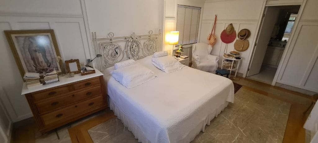 Apartamento à venda com 4 quartos, 350m² - Foto 19