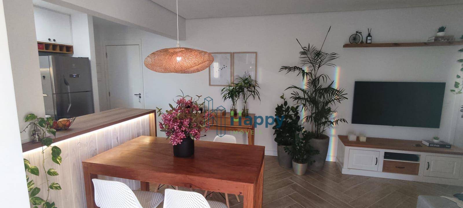 Apartamento à venda com 2 quartos, 71m² - Foto 1