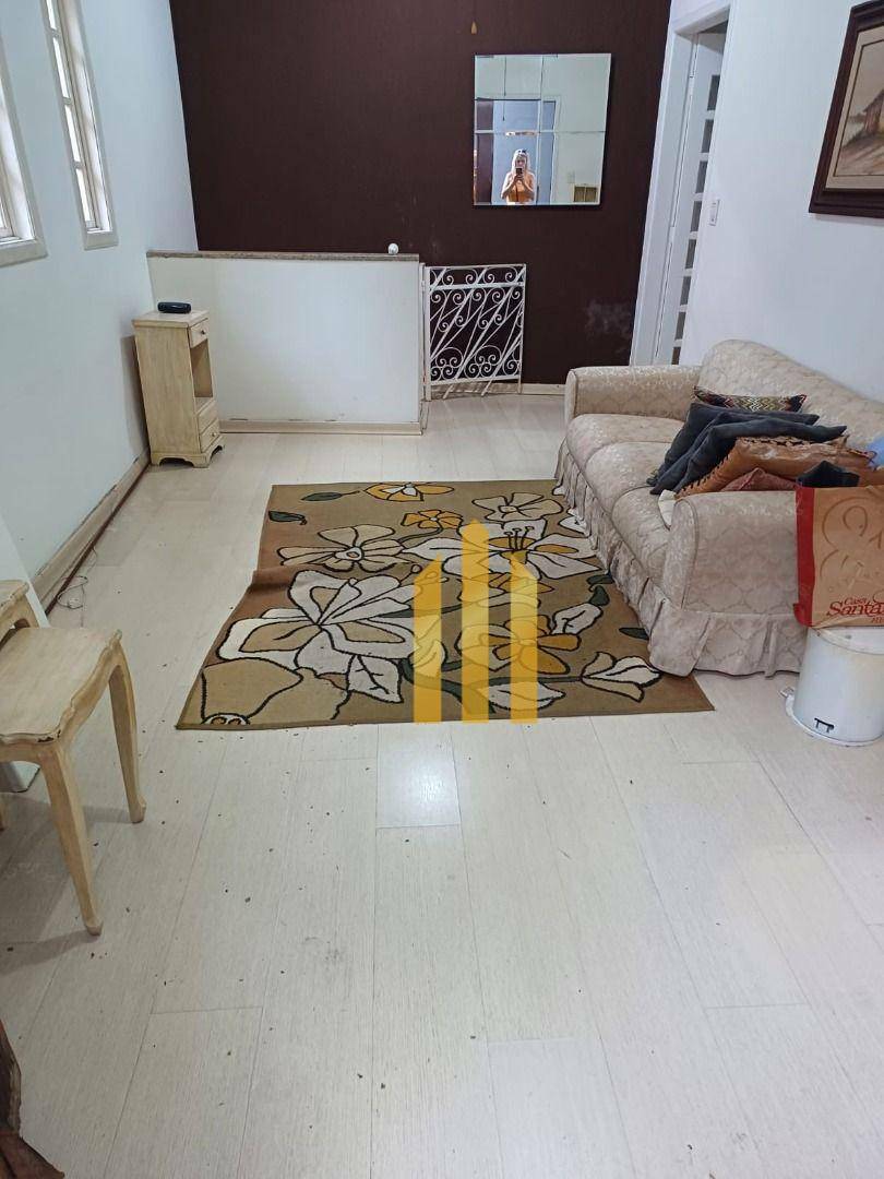 Sobrado à venda com 4 quartos, 250m² - Foto 3