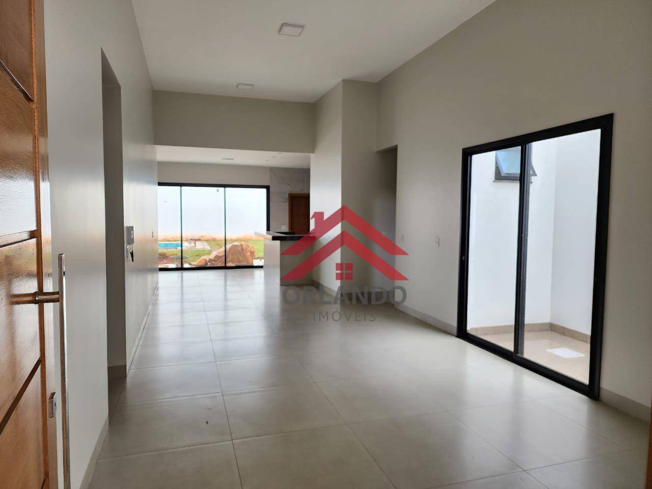 Casa à venda com 3 quartos, 172m² - Foto 1