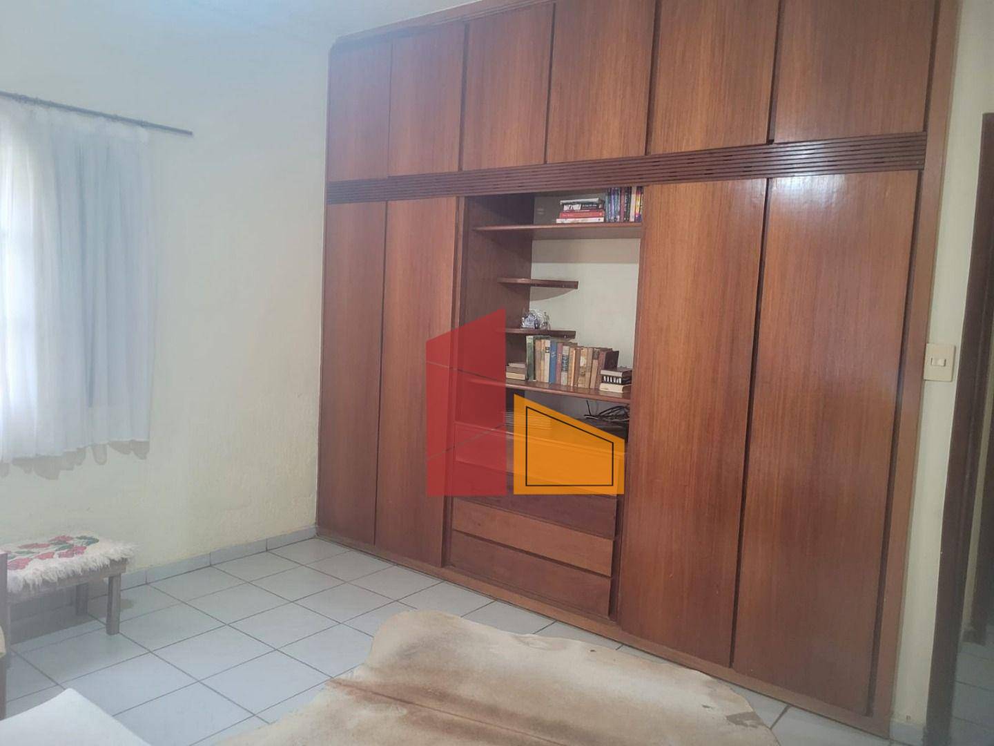 Casa à venda com 3 quartos, 260m² - Foto 8