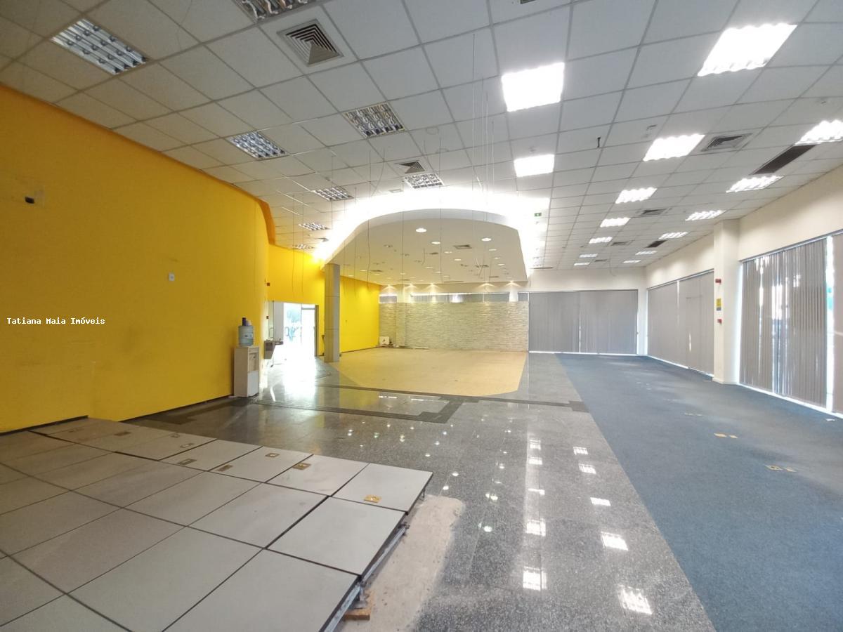 Prédio Inteiro para alugar, 1200m² - Foto 19